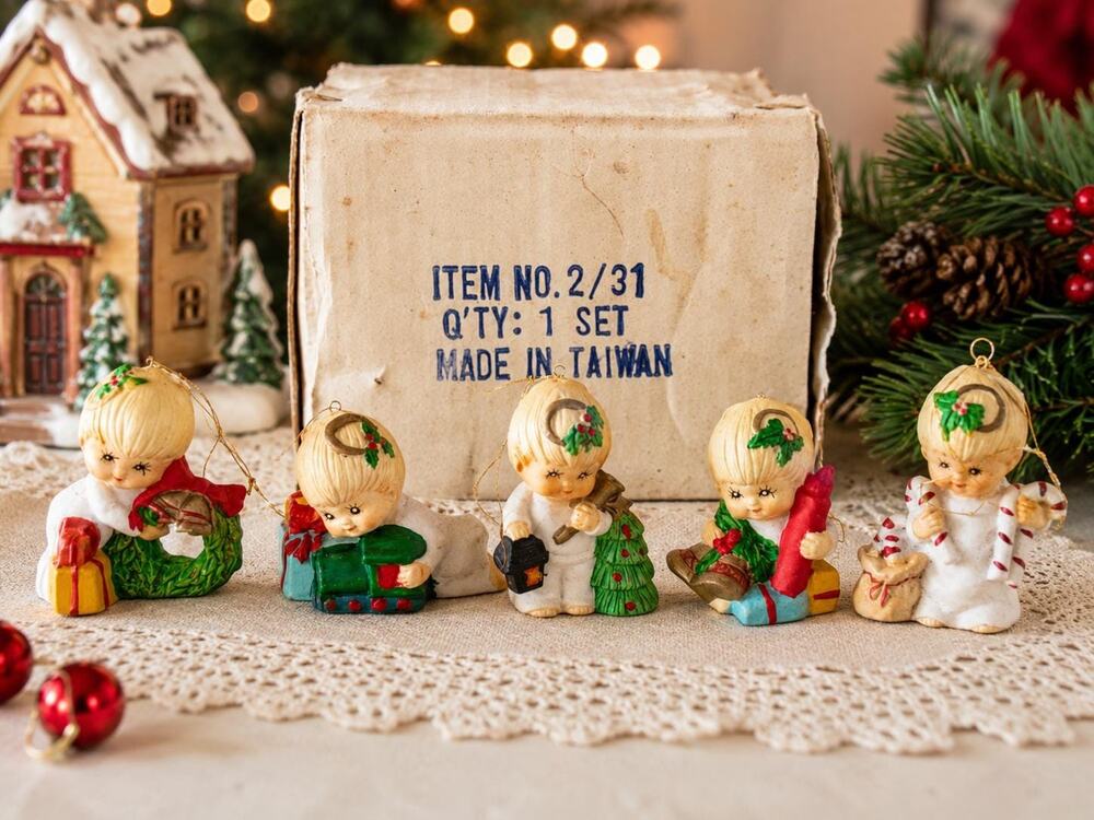 Vintage Jasco Christmas Ornaments Set 5 Bisque Porcelain Children Taiwan Box